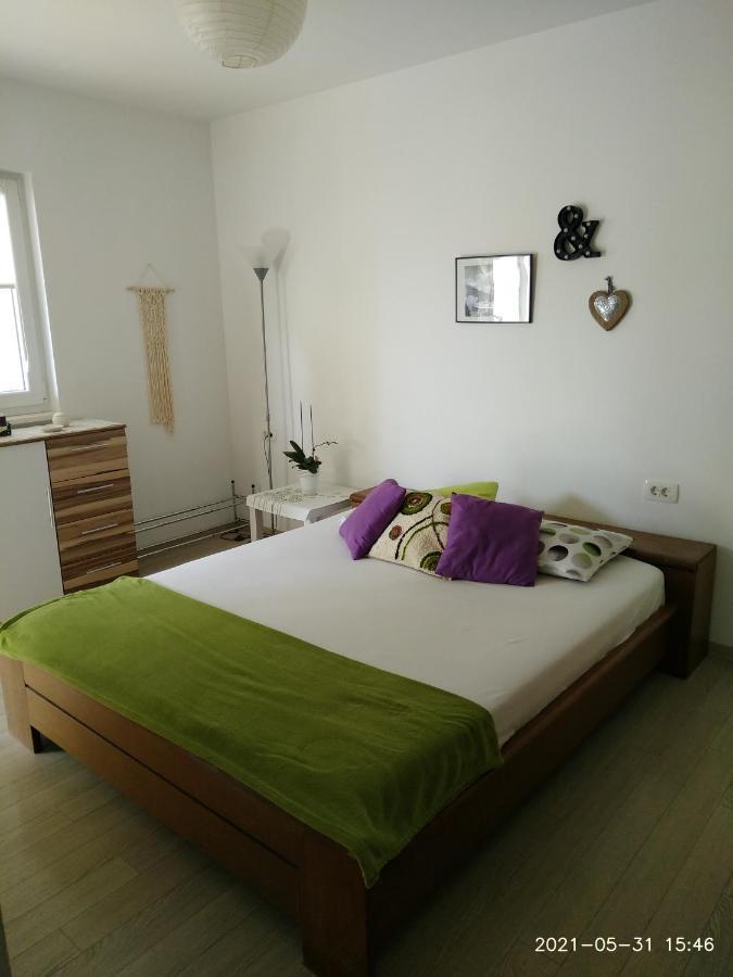 Private Pool And Sea View Apartment Omiš Εξωτερικό φωτογραφία