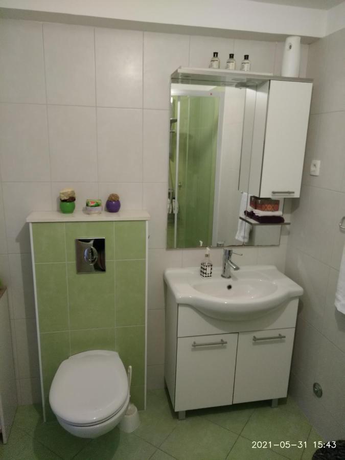 Private Pool And Sea View Apartment Omiš Εξωτερικό φωτογραφία