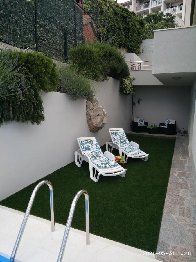 Private Pool And Sea View Apartment Omiš Εξωτερικό φωτογραφία