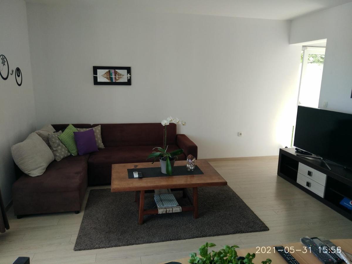 Private Pool And Sea View Apartment Omiš Εξωτερικό φωτογραφία